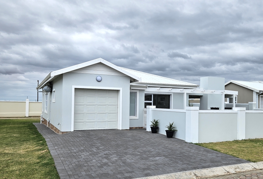 2 Bedroom Property for Sale in Wavecrest Eastern Cape